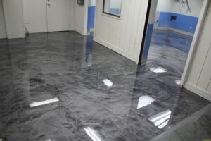 What are the Advantages of Epoxy Floors in Modern Homes?